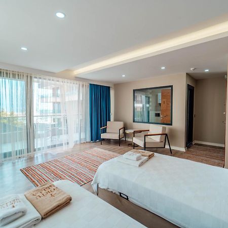 Fortunella Suites Finike Bagian luar foto