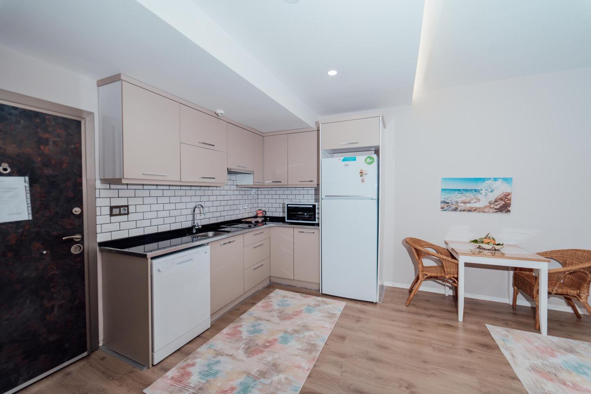 Fortunella Suites Finike Bagian luar foto